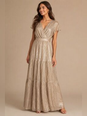 Adrianna Papell Metallic Shimmer Tiered Maxi Dress Champagne Gold Size 6 NWT